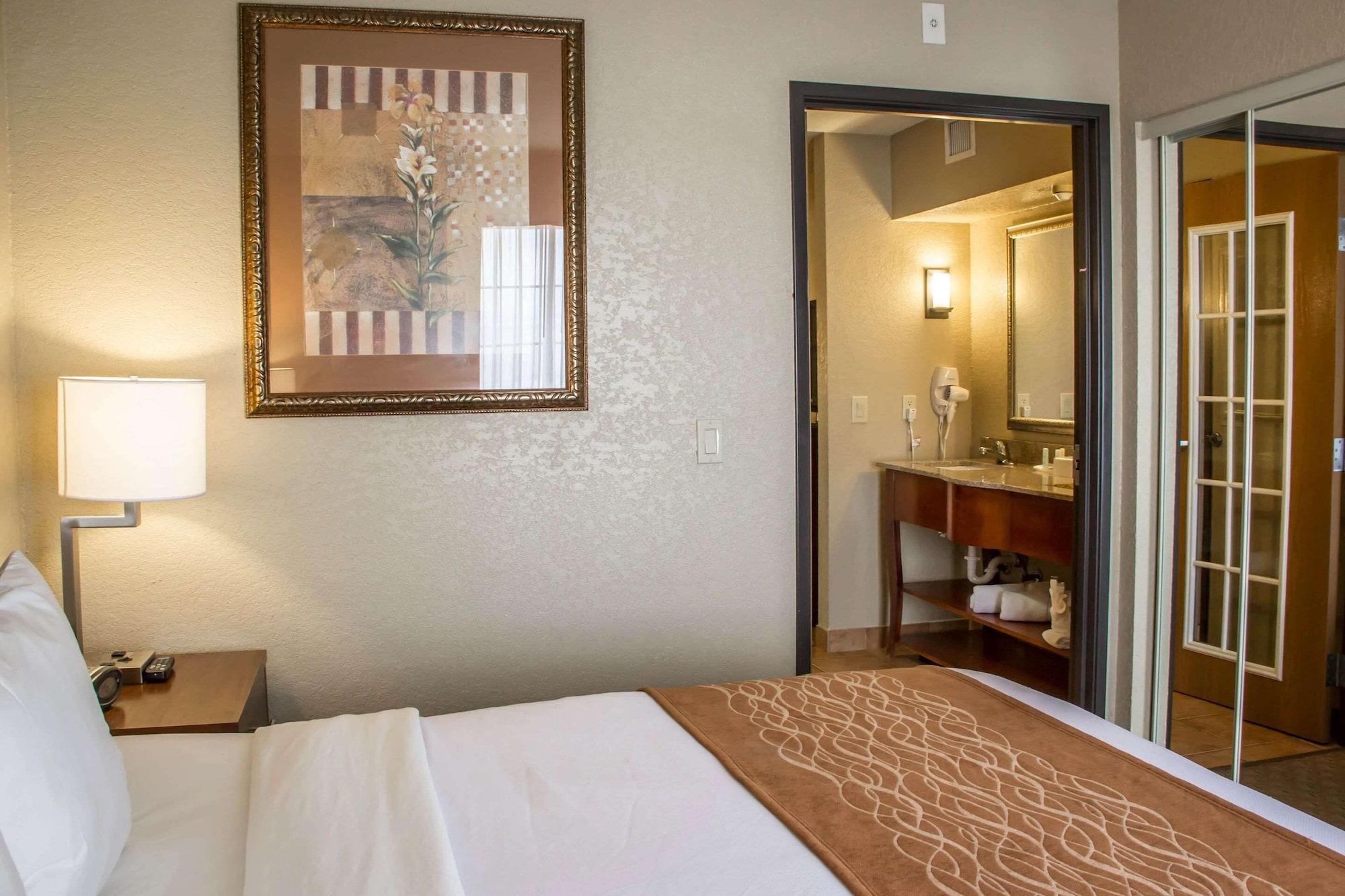 Comfort Suites Near Seaworld San Antonio Exterior foto