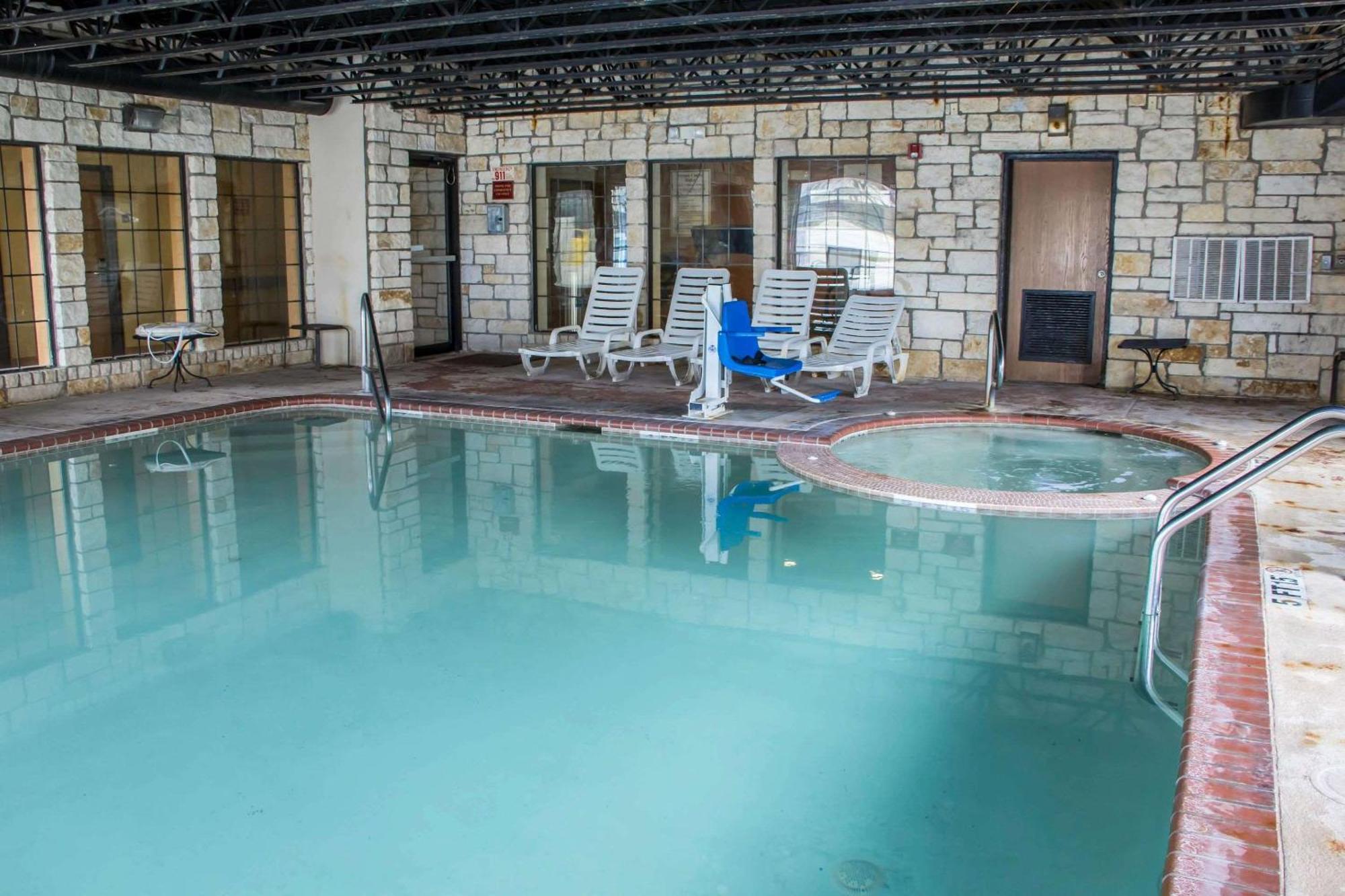 Comfort Suites Near Seaworld San Antonio Exterior foto